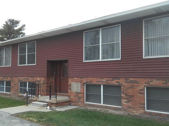 2nd image of 32630 Lamont St APT 4