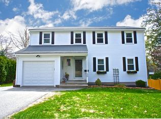 30 Longfellow Rd, Reading, MA 01867