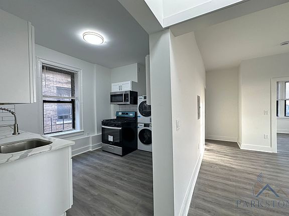 3rd image of 639 Bergen Ave #E46