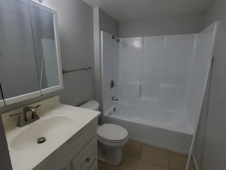 9228 N 7th Ave #10 — Photo 9