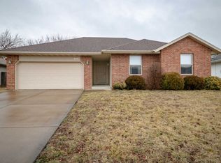 4441 W Madison St, Springfield, MO 65802