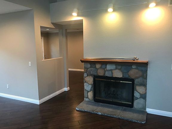 5th image of 15954 Armsley Dr
