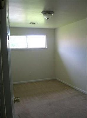 4th image of 2501 Mexico St