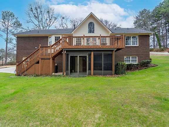 5th image of 4909 Sussex Rd