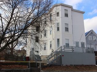 397-399 Chelmsford St, Lowell, MA 01851