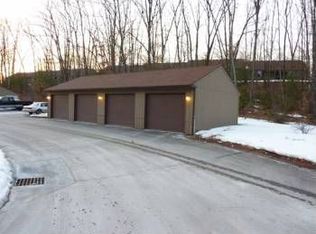 5 Essex Green Ct #5P, Merrimack, NH 03054
