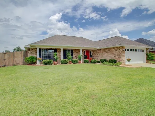 10214 Scott Plantation Dr N, Mobile, AL 36695