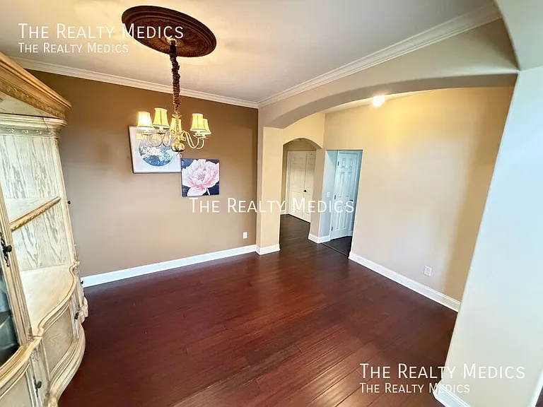 1565 The Oaks Blvd — Photo 20