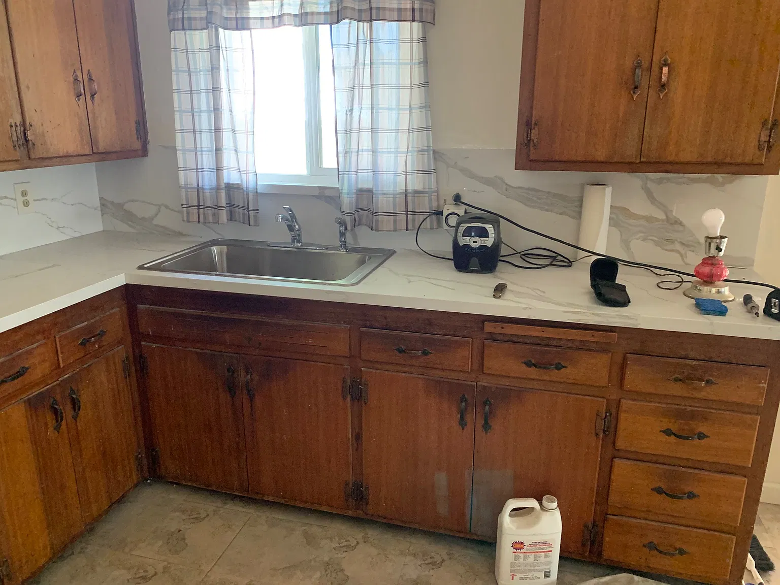 3 bed, 1.5 bath, 1102 sqft, $2,200 — Photo 2
