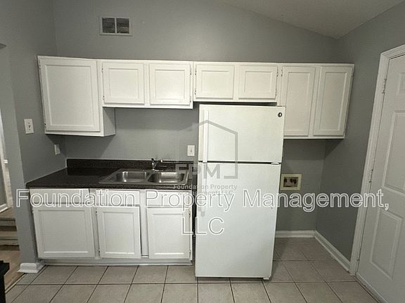 4th image of 707 Mohawk Ave