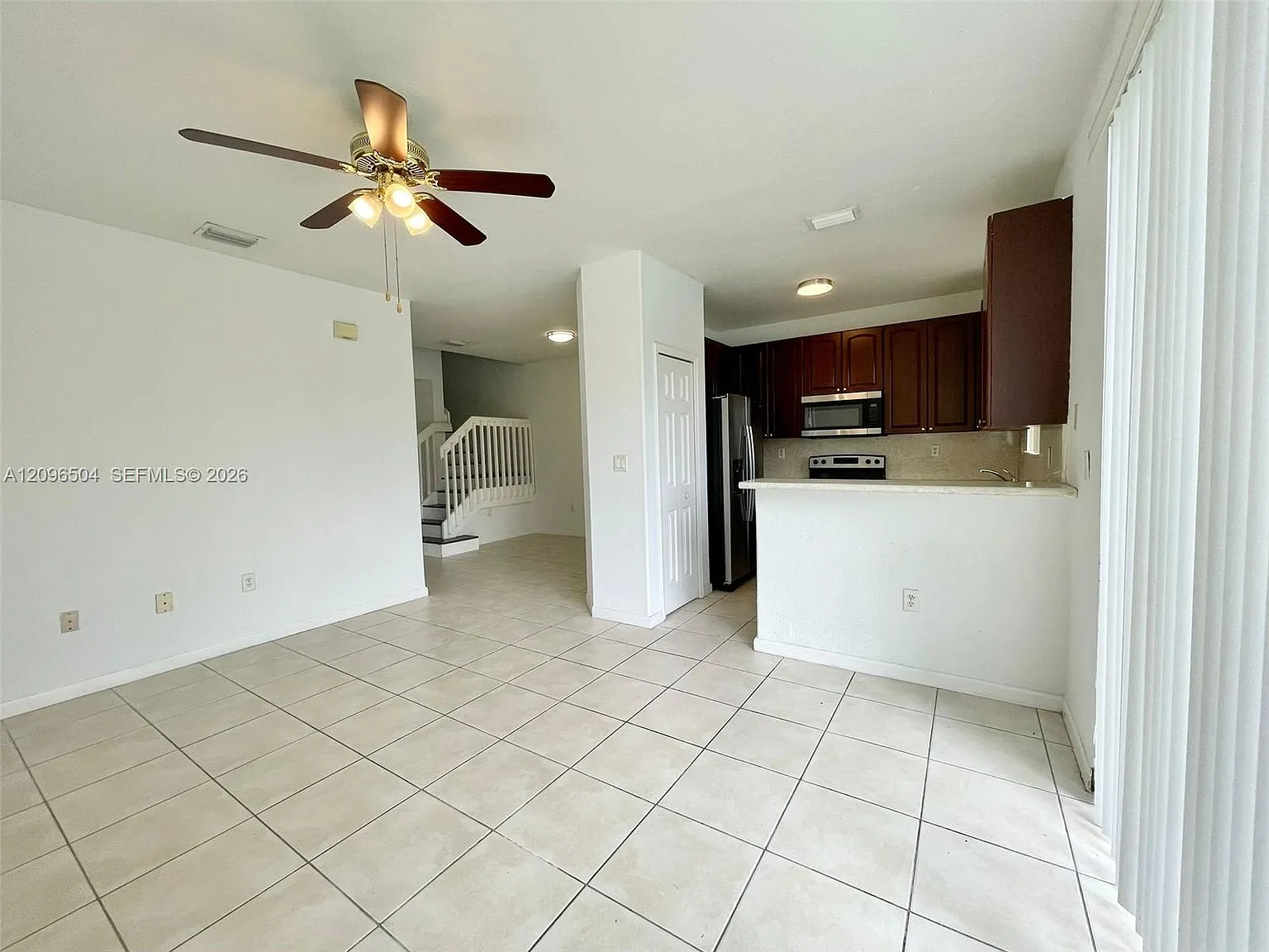 Shoma Townhomes At Keysco — Photo 3