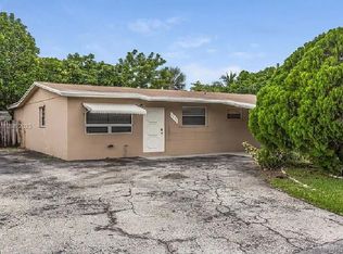 6110 NW 42nd Ter, North Lauderdale, FL 33319