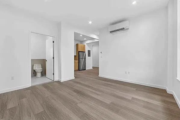 Living room, photo 4