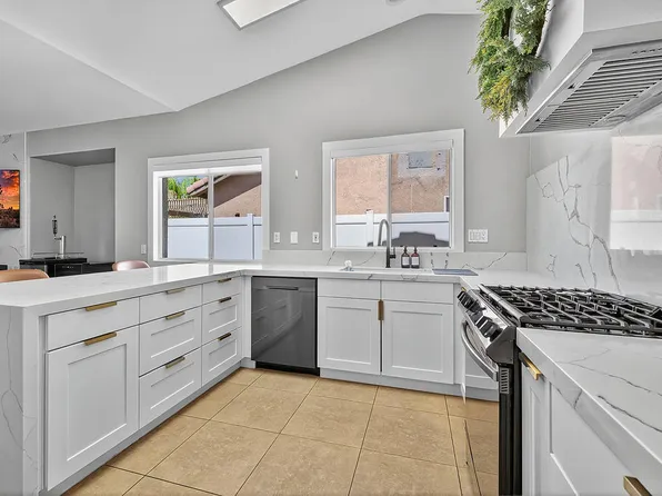 37763 Colebridge St, Palm Desert, CA 92211