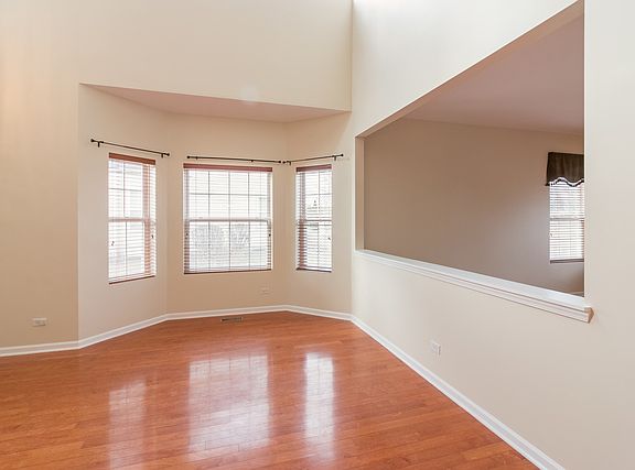 5th image of 3340 Ronan Dr