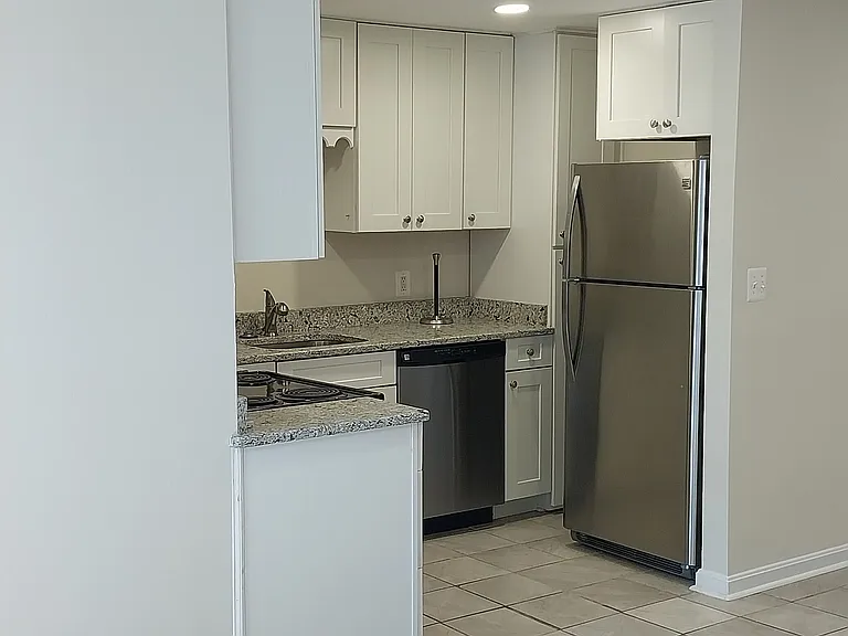 1246 New Jersey Ave NW #B — Photo 7