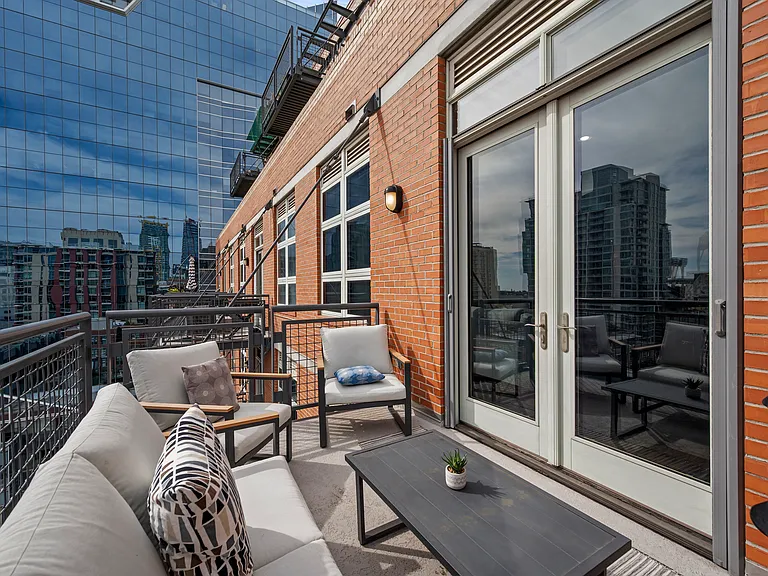 877 Island Ave #907 — Photo 33