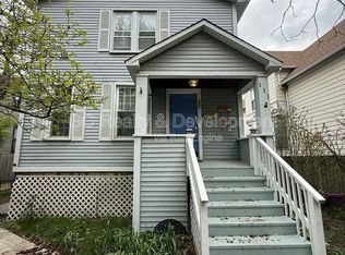 111 Des Plaines Ave #B, Forest Park, IL 60130