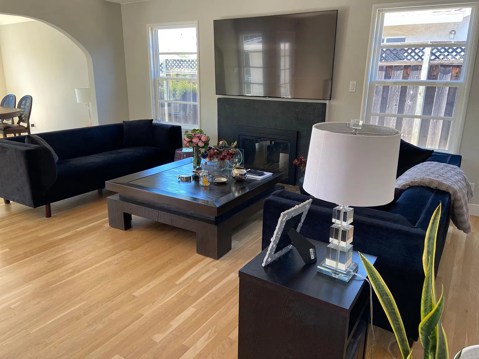 3 bed, 1460 sqft, $5,300 — Photo 1