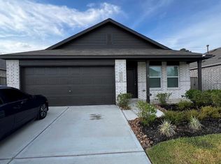 5211 Red Drum Dr, Baytown, TX 77521