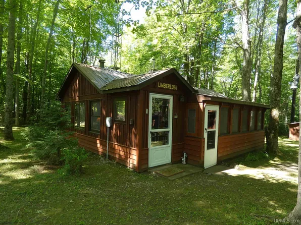 5745 Calderwood Rd, Trout Creek, MI 49967