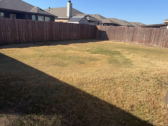 2nd image of 405 Sandhurst Dr