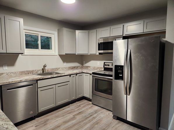 22843 Cottage Ct UNIT 1