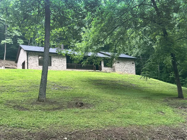 3678 Bear Hollow Rd, Whites Creek, TN 37189
