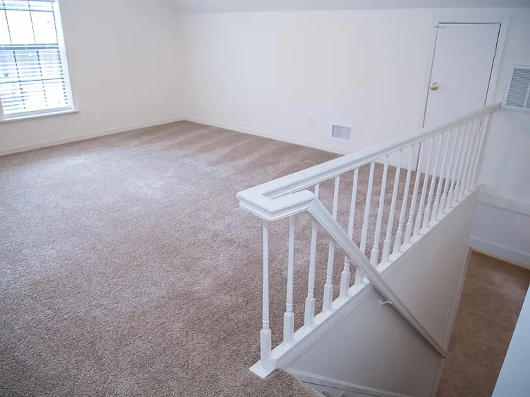 6 S Summit St #A — Photo 20