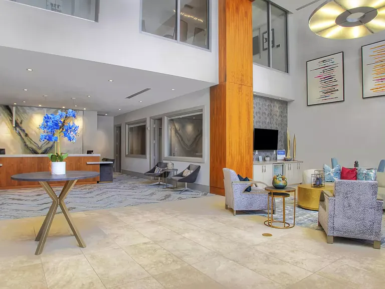 1111 SW 3rd Ave #220 — Photo 36
