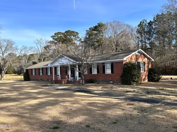 2392 Little Creek Church Rd, Clayton, NC 27520