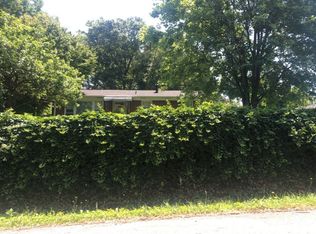 2822 Beechwood Cir, Gastonia, NC 28054