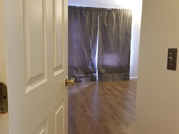 3rd image of 73 Center St