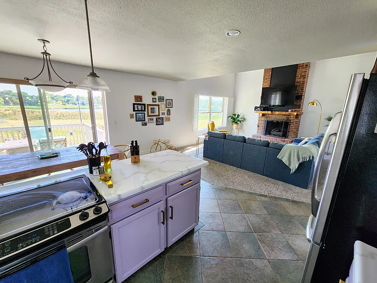 10792 W Berry Ave — Photo 4