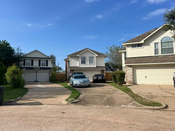 19374 Caledonia Dr, Katy, TX 77449