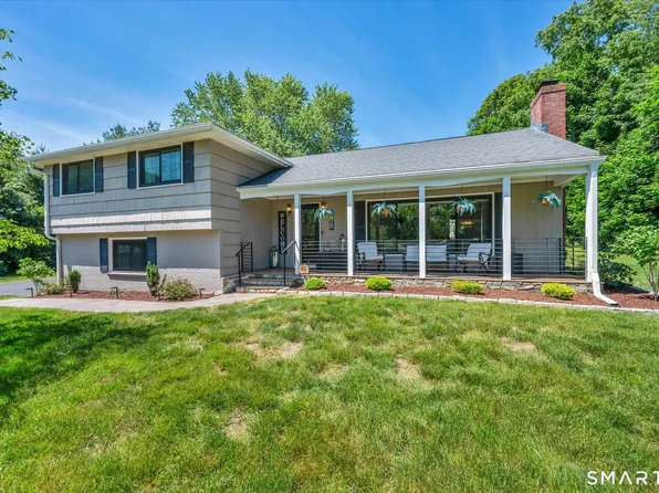 88 Meadow Wood Road, Branford, CT 06405