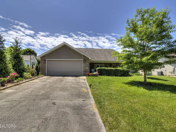 3111 Arthur Walker Rd, Maryville, TN 37803