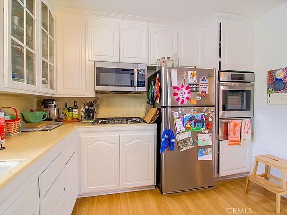 5th image of 418 E Harvard Rd APT F