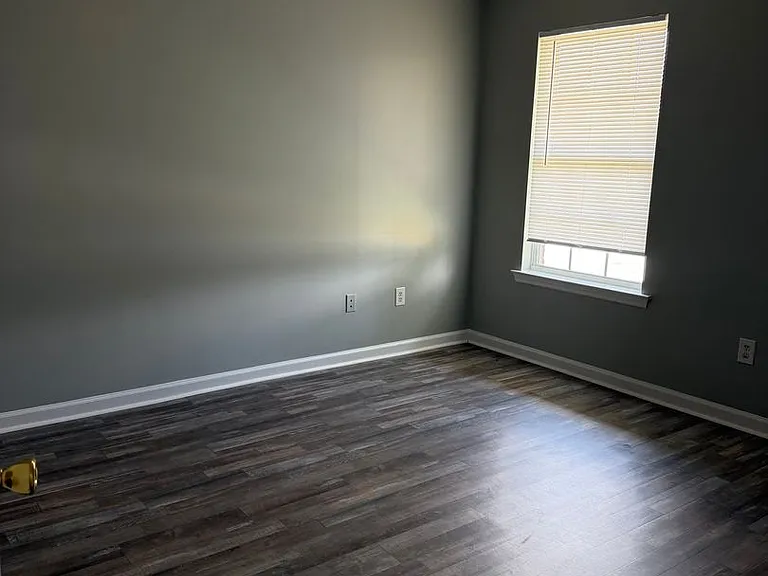 301 Casa Ct — Photo 4
