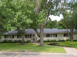 4932 Crestwood Dr, Waco, TX 76710