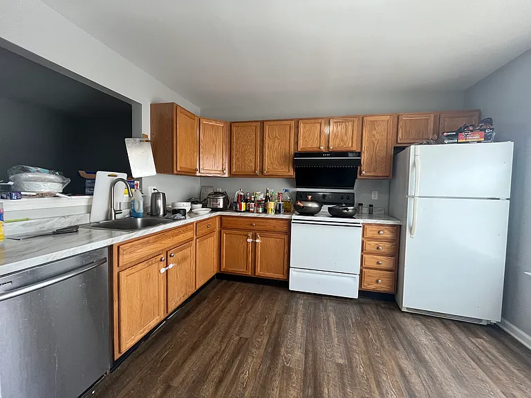 292 Liborio Dr — Photo 2