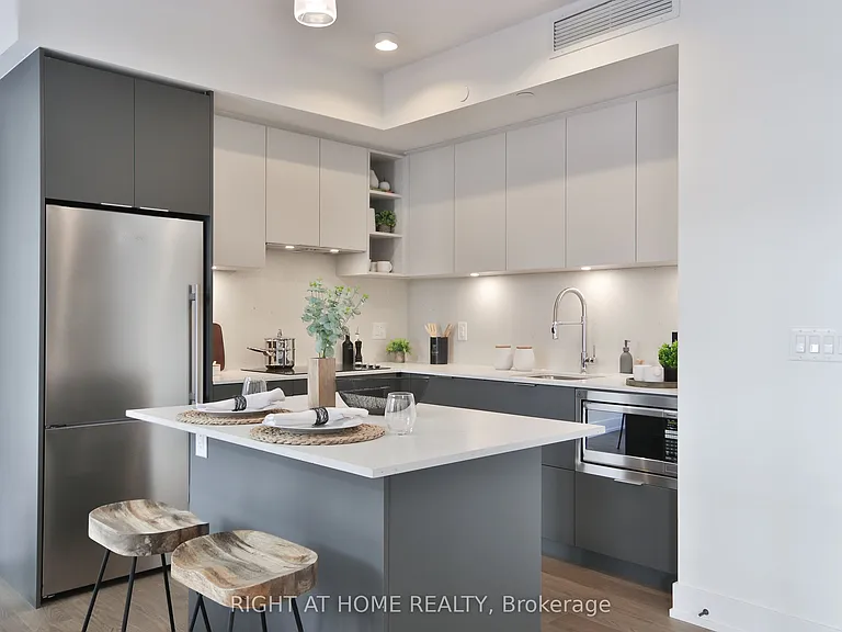 55 Nicholas Ave #9 — Photo 8