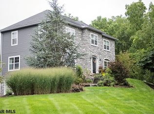 850 Teaberry Ln, State College, PA 16803