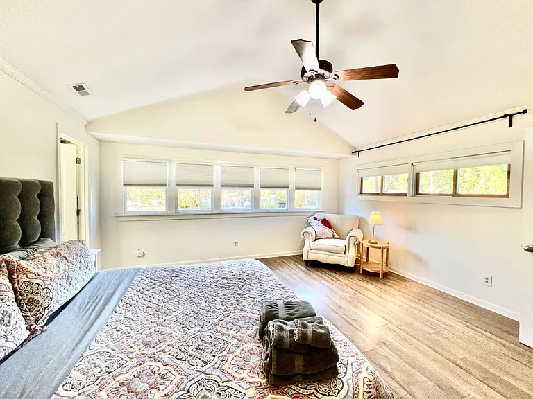 2931 Belmeade Dr — Photo 10