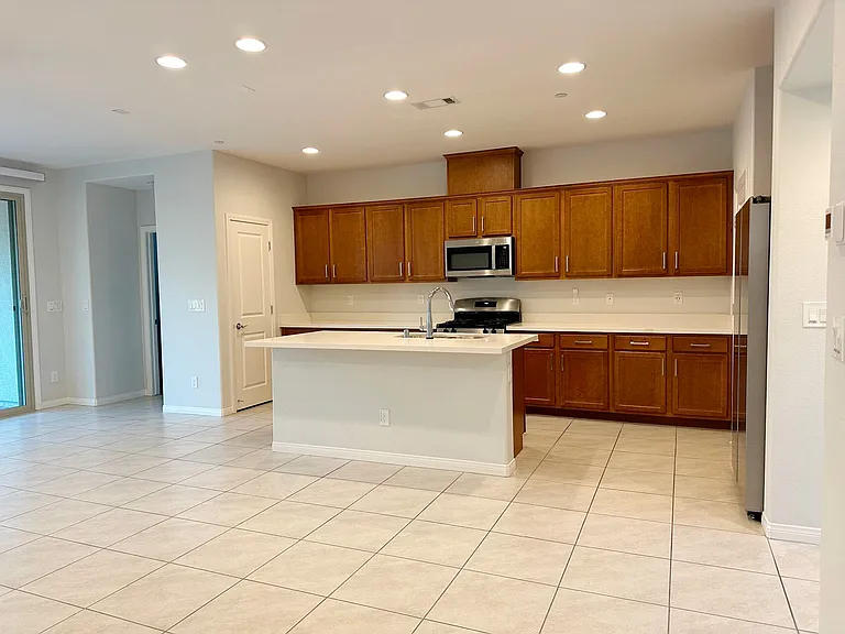 11585 Salt Creek Ave — Photo 18