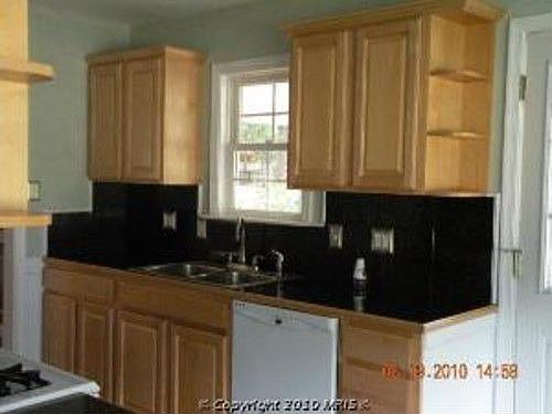 3rd image of 10011 Sudley Manor Dr