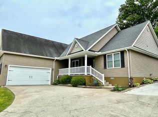 7844 Tucker Rd, Ashland, KY 41102