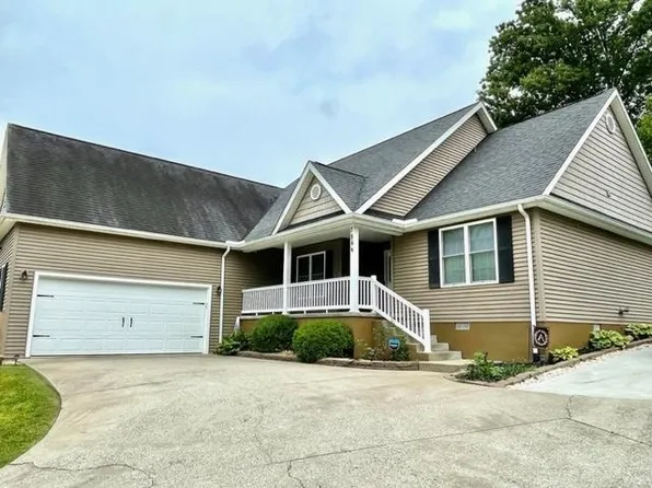 7844 Tucker Rd, Ashland, KY 41102