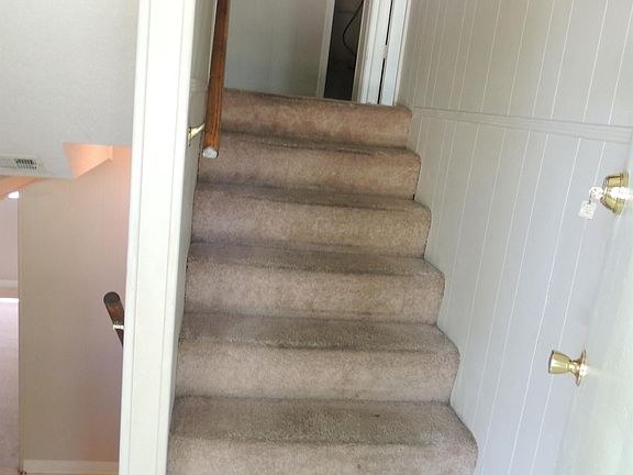 5th image of 667 Santa Fe St