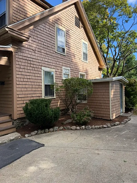 3 bed, $3,550 — Photo 2